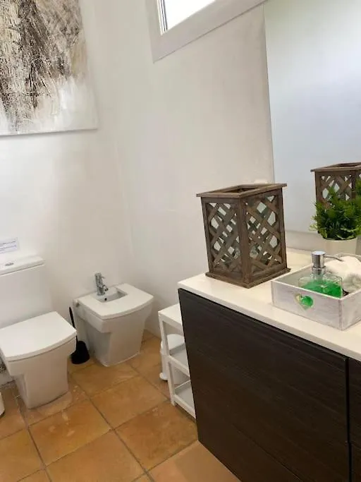 Casa Y Loft Minimalista, Jardin Y Parking Privado Villa Girona