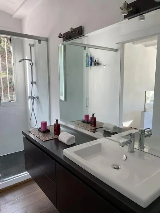 Vila Casa Y Loft Minimalista, Jardin Y Parking Privado Girona